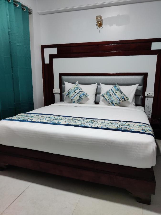 Golden Oak Bed and Breakfast Shimla Eksteriør billede