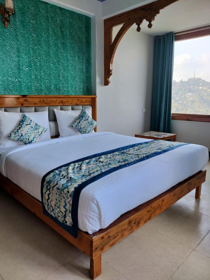 Golden Oak Bed and Breakfast Shimla Eksteriør billede
