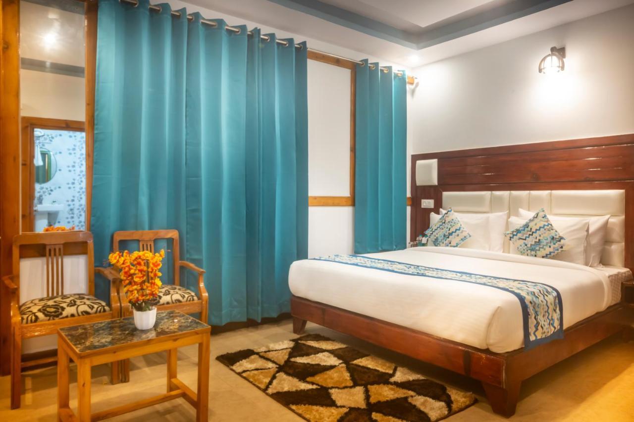 Golden Oak Bed and Breakfast Shimla Eksteriør billede